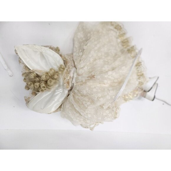 VINTAGE Animated Angel Doll Blonde Hair Lace Dress Movable Arms Shelf Sitter - Picture 8 of 8